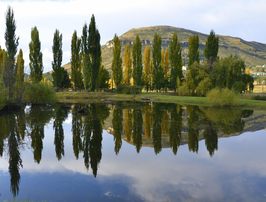 Lake Clarens Guest House エクステリア 写真