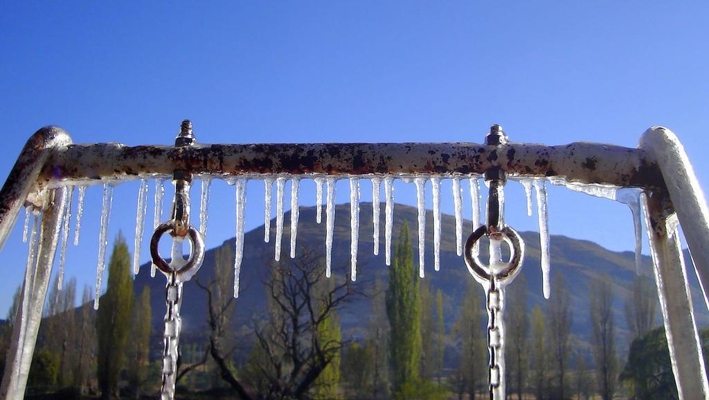 Lake Clarens Guest House エクステリア 写真