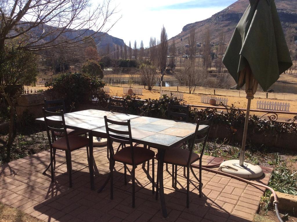 Lake Clarens Guest House エクステリア 写真